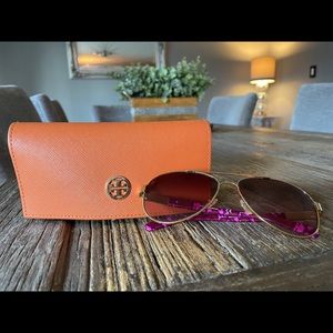 Tory Burch Sunglasses with case